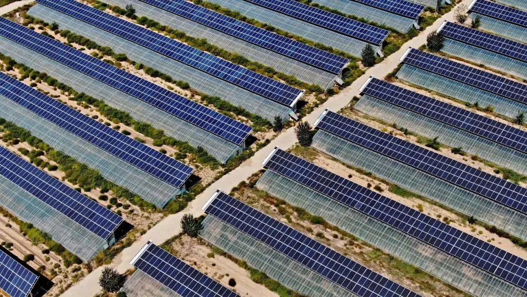 太陽能新能源助力新農(nóng)業(yè)，綠色農(nóng)業(yè)發(fā)展新路徑！
